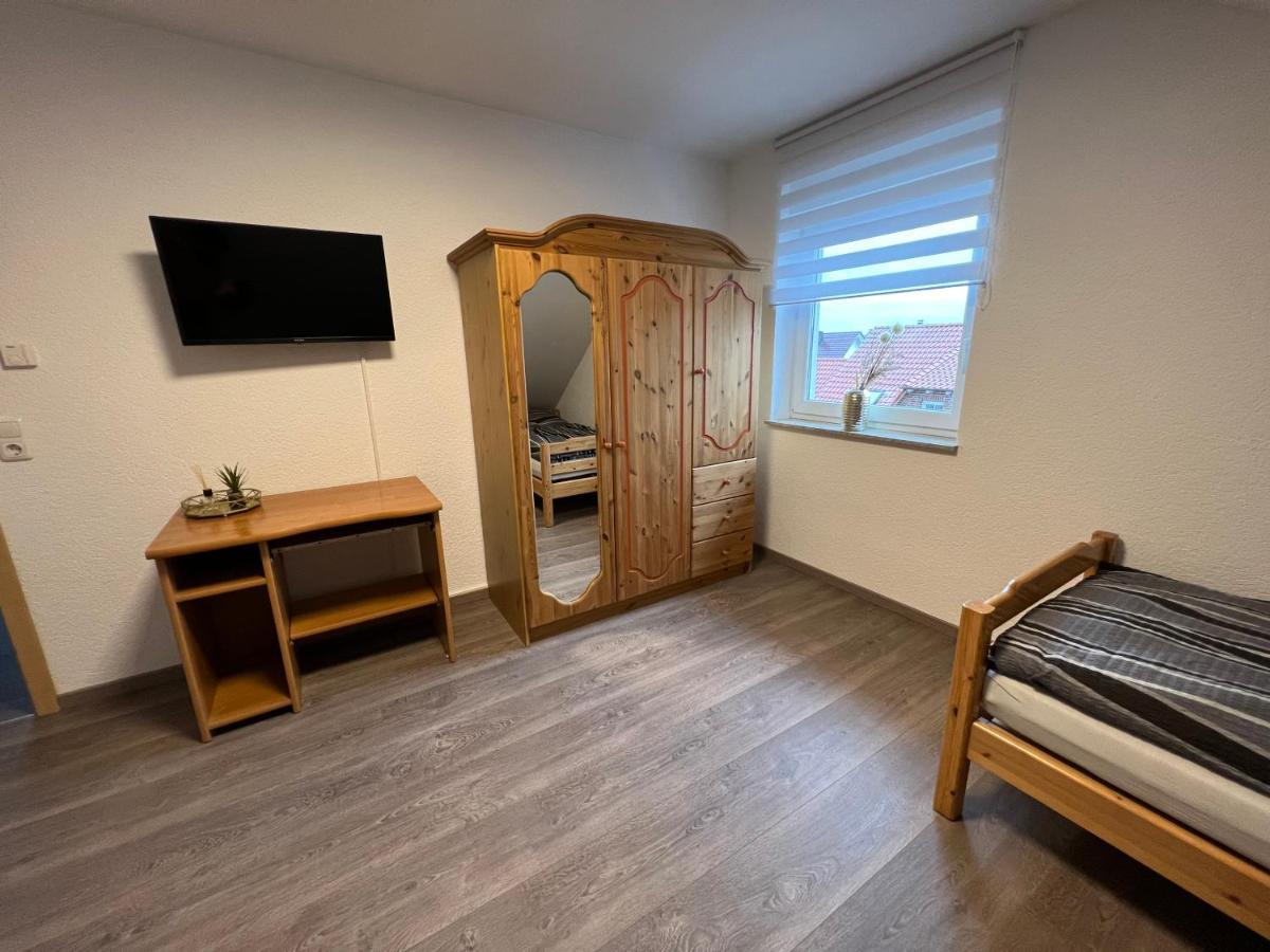 Ferienwohnung Loewen Wabern Buitenkant foto